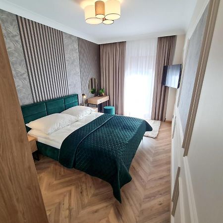 Apartamenty Hallera 4 Jarocin Εξωτερικό φωτογραφία